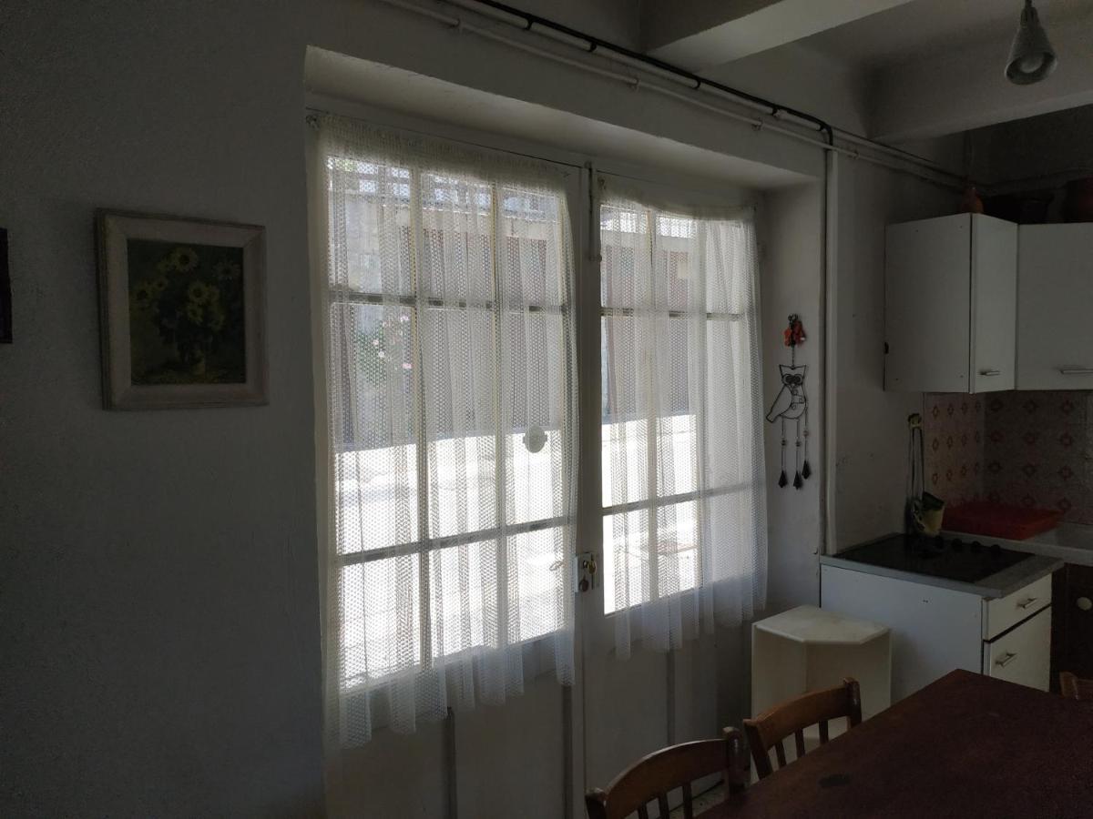 La Para Apartment Péone Екстериор снимка